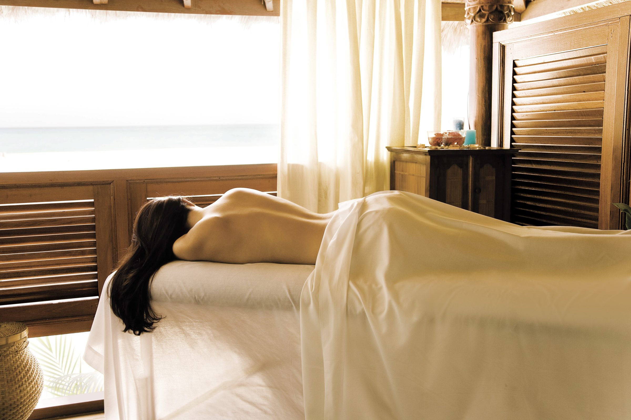 Massage at spa in Aruba 