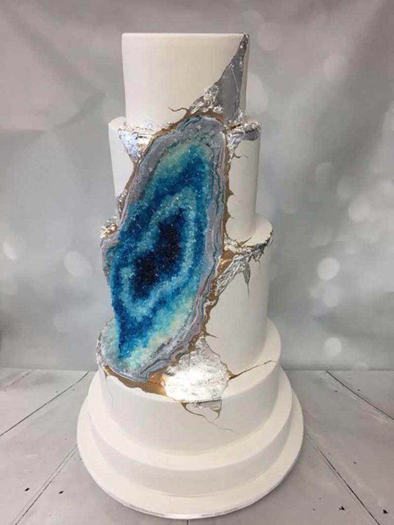 Blue and white geode wedding cake
