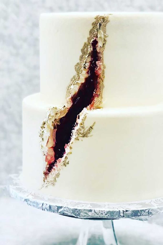 Simple geode wedding cake