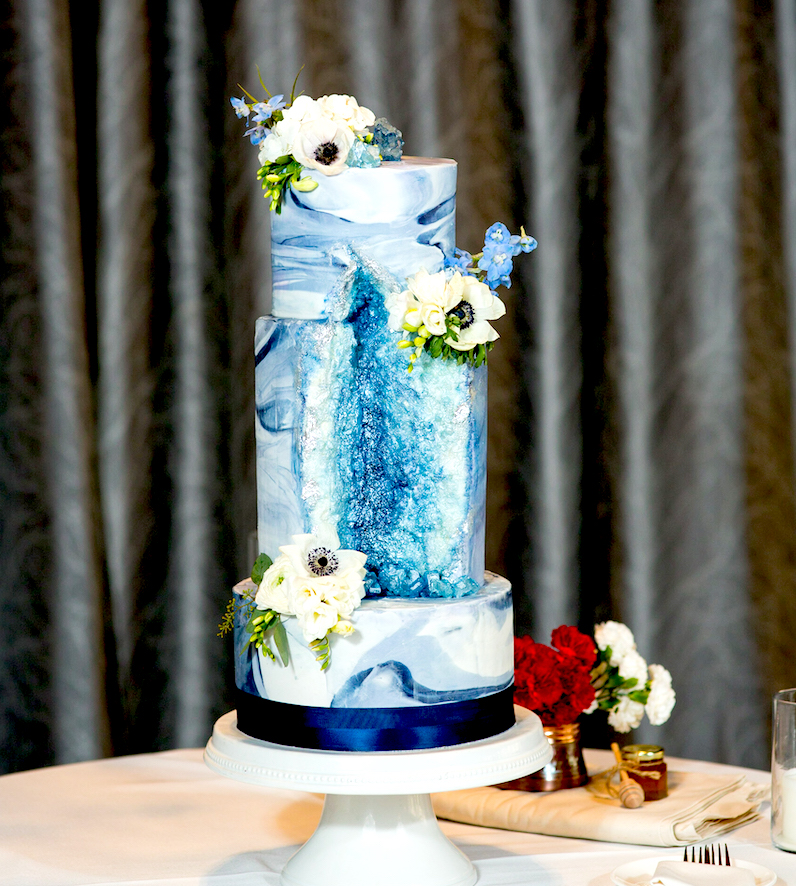 Blue and white marble geode cake