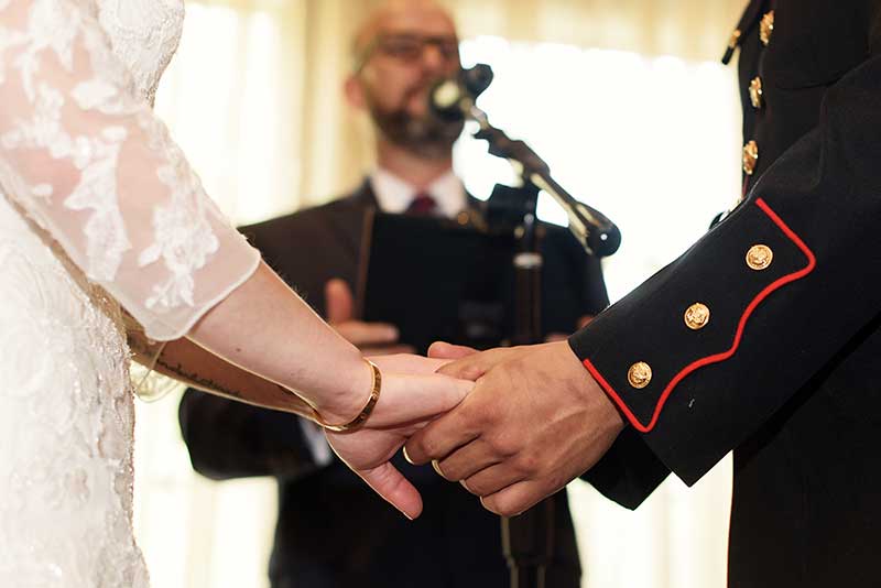 Military mirco wedding in Minnesota
