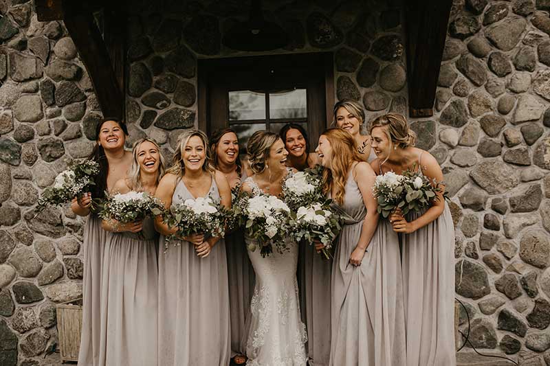 Choosing your wedding party bridesmaids 