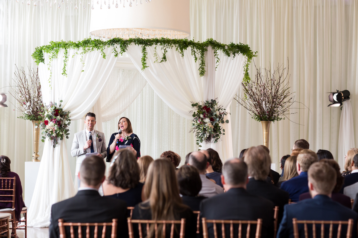 Twin Cities Live hosts speak at wedding