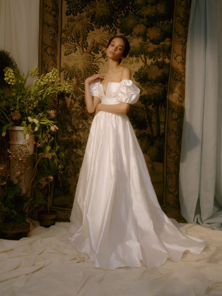 Bridal ballgown with off-the-shoulder puffy sleeves